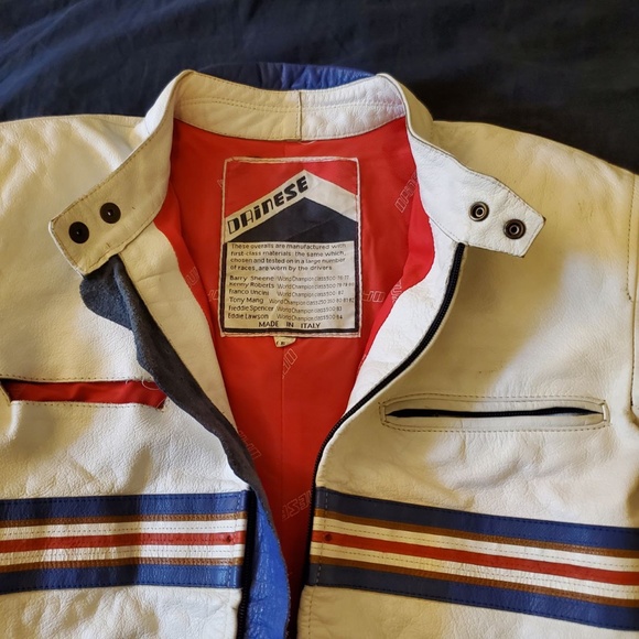 Authentic Dainese 2-Piece Vintage Leather Motorcycle Suit - Made in Italy - Picture 5 of 16